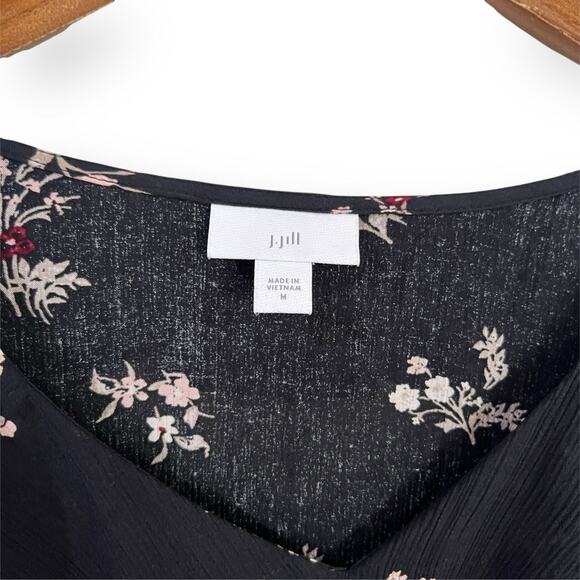 J Jill Top Womens Size M Blouse Black Crinkle Floral Long Sleeve Ruffle V Neck - Picture 2 of 10